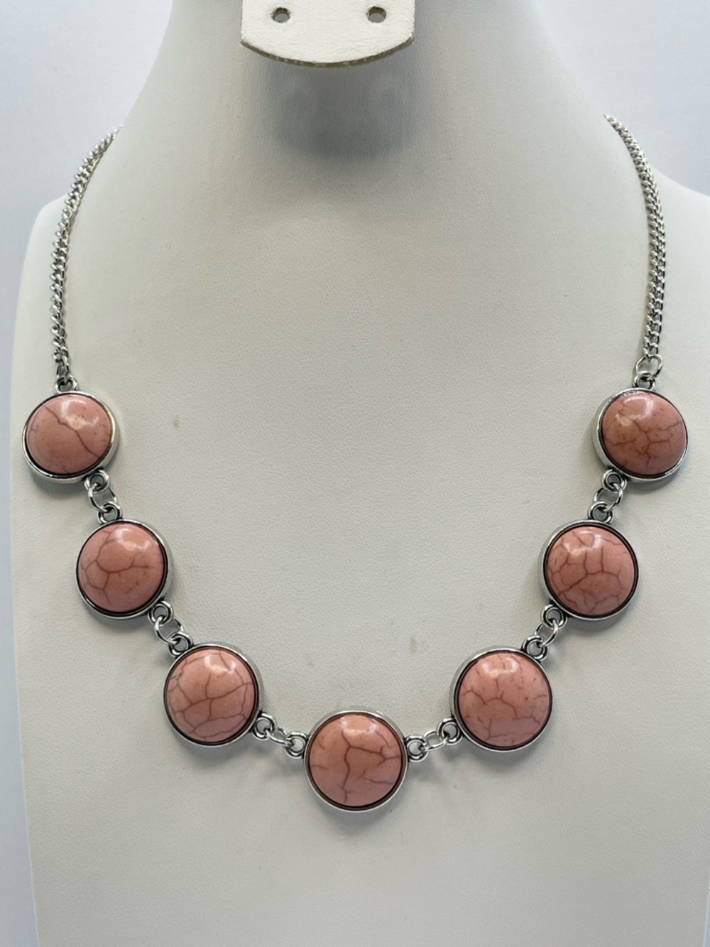 Silver Tone Pink Magnesite Stone Necklace Statement Chain